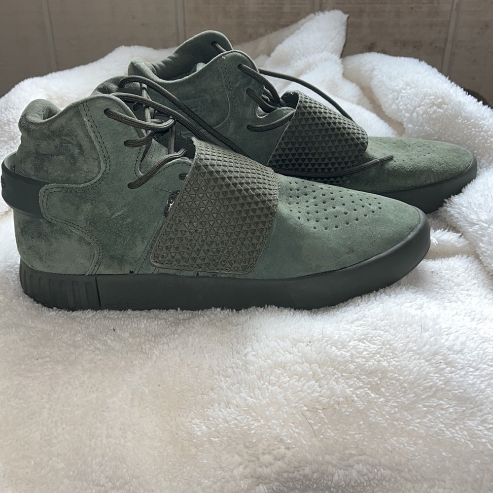 Men’s Army Green ADIDAS Sneakers